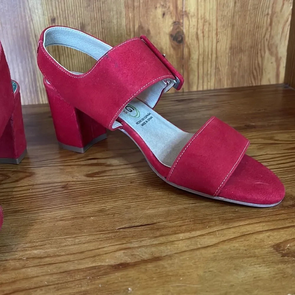 DORKING BY FLUCHOS Red Strap‎ Heeled Sandals size 6.5 big buckles